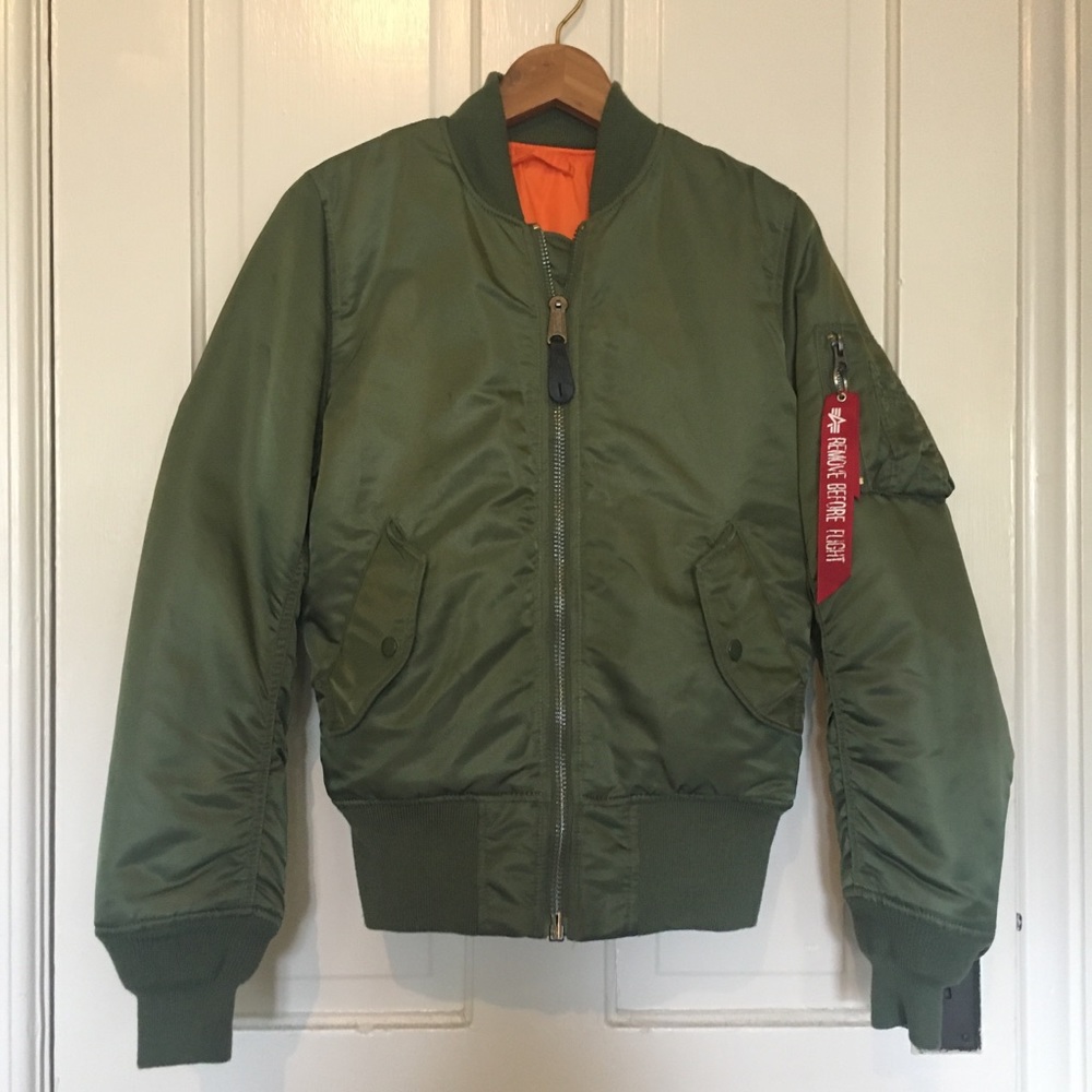 Alpha Industries MA-1 Bomber